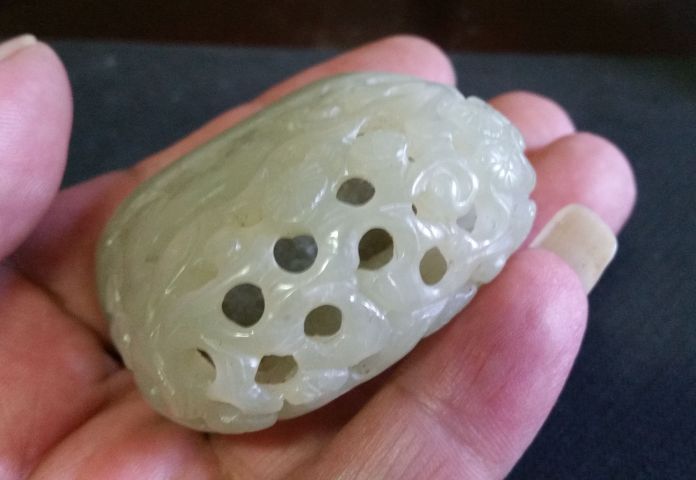 古玩玉器舊藏和田玉爐頂拍賣，當(dāng)前價(jià)格658元