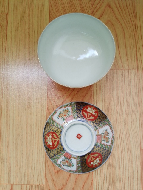 古玩陶瓷花卉紋彩瓷蓋碗拍賣，當(dāng)前價(jià)格450元