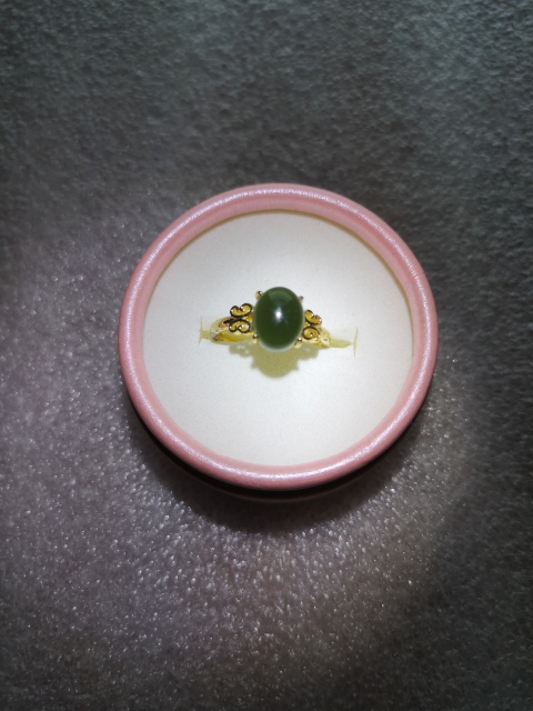 古玩玉器天然和田碧玉鑲嵌戒指拍賣,當前價格220元