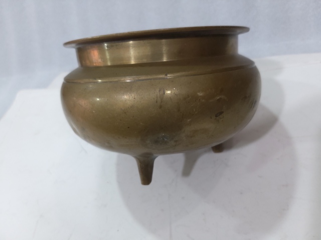 古玩雜項銅爐拍賣，當前價格680元