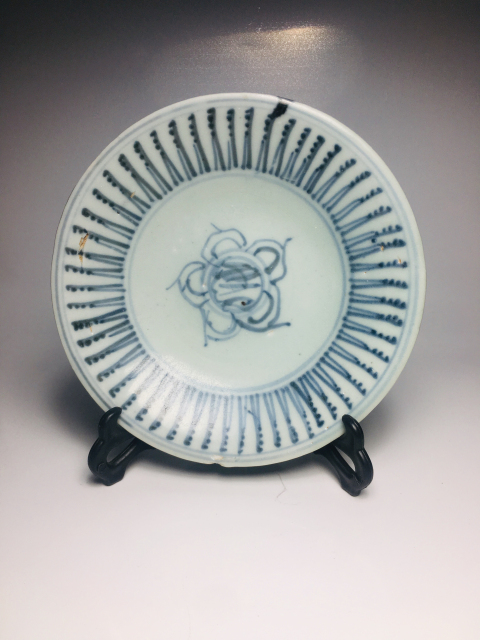 古玩陶瓷（清中）青花壽字紋盤拍賣，當前價格0元