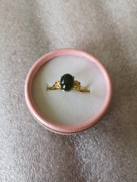 古玩玉器天然和田碧玉鑲嵌戒指拍賣,當前價格220元