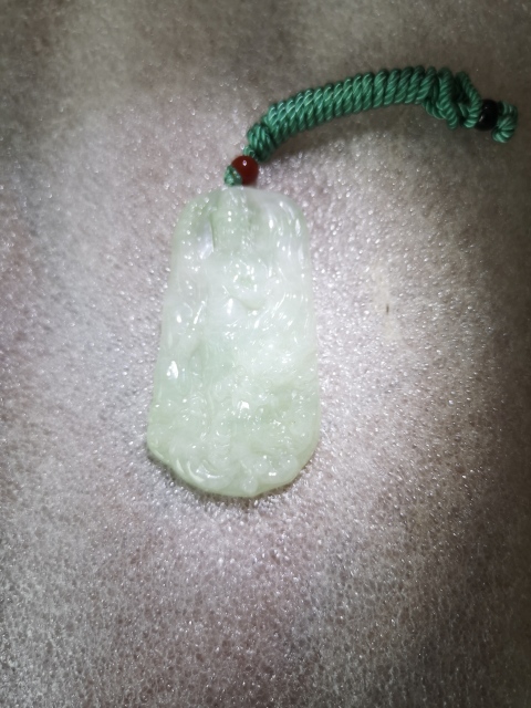 古玩玉器天然翡翠雕“御龍觀音”牌拍賣,當前價格208元