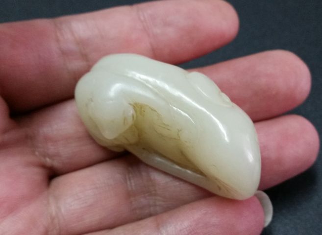 古玩玉器和田玉封侯拜相把件拍賣,當前價格528元