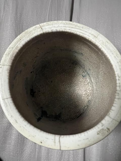 古玩陶瓷哥釉***花鳥紋筆筒拍賣，當前價格8888元