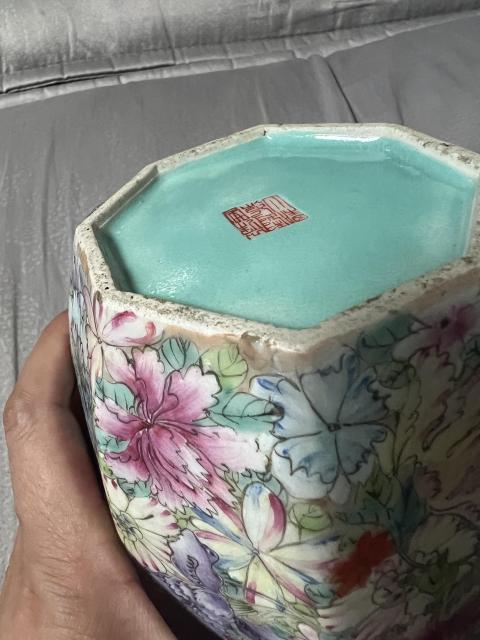 古玩陶瓷粉彩百花不落地紋八方蓋罐拍賣,當(dāng)前價格7777元