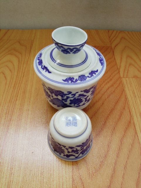 古玩陶瓷花卉紋青花酒溫拍賣，當前價格350元