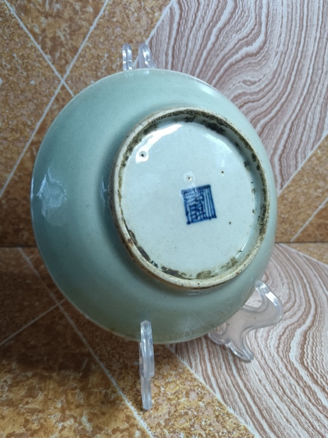 古玩陶瓷清中期～豆青釉盤拍賣，當前價格298元