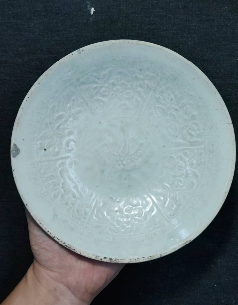 古玩陶瓷【少見精品】南宋定窯白釉印仙鶴紋盤拍賣,當前價格12888元