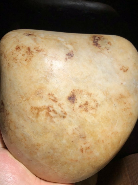 古玩玉器和田白玉籽料原石拍賣,當前價格9600元