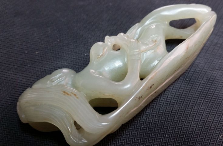 古玩玉器和田玉雕“人物”小擺件拍賣，當前價格588元