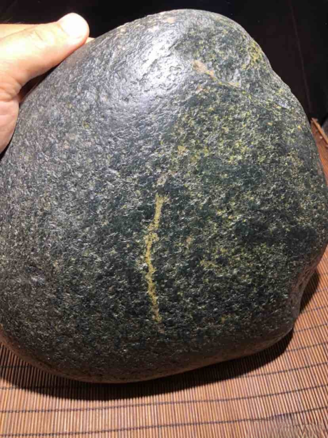 古玩玉器籽料原石拍賣,當(dāng)前價(jià)格3999元
