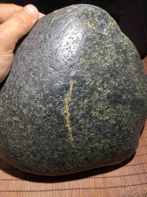 古玩玉器籽料原石拍賣,當(dāng)前價(jià)格3999元