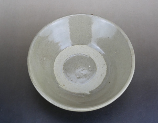 古玩陶瓷明代.龍泉青瓷唇口碗拍賣,當前價格658元
