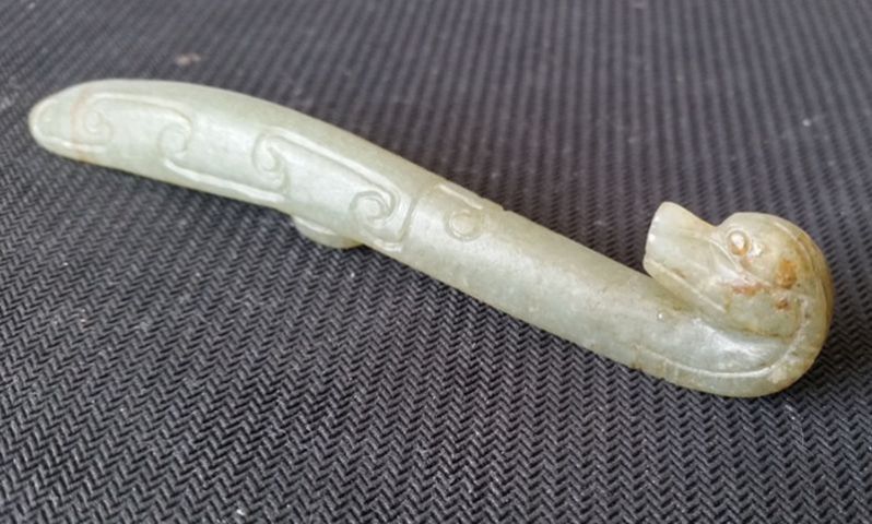 古玩玉器和田玉雕“龍首”帶鉤拍賣,當前價格380元