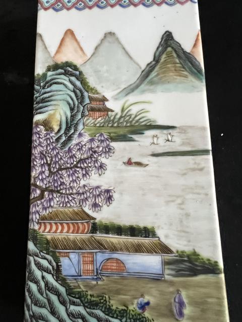 古玩陶瓷粉彩通景山水四方觀音瓶拍賣,當(dāng)前價格38566元