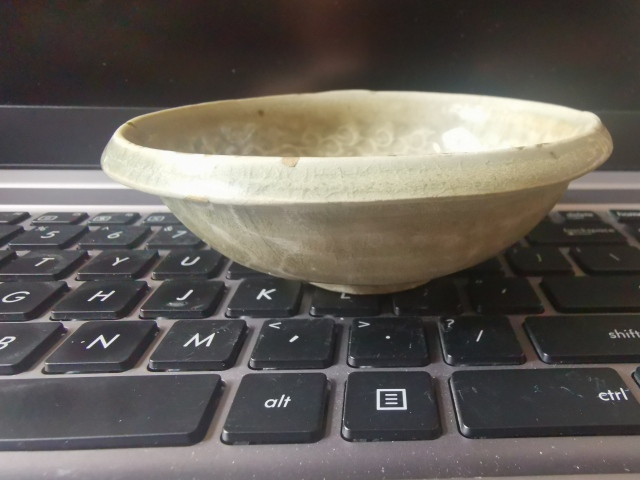 古玩陶瓷宋,耀州窯,青釉團菊紋折沿洗拍賣,當前價格2222元
