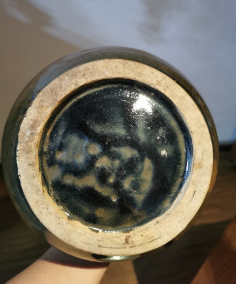 古玩陶瓷明代?窯變黑釉撇口瓶拍賣，當(dāng)前價格3800元