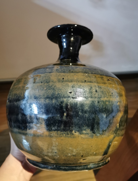 古玩陶瓷明代?窯變黑釉撇口瓶拍賣，當(dāng)前價格3800元