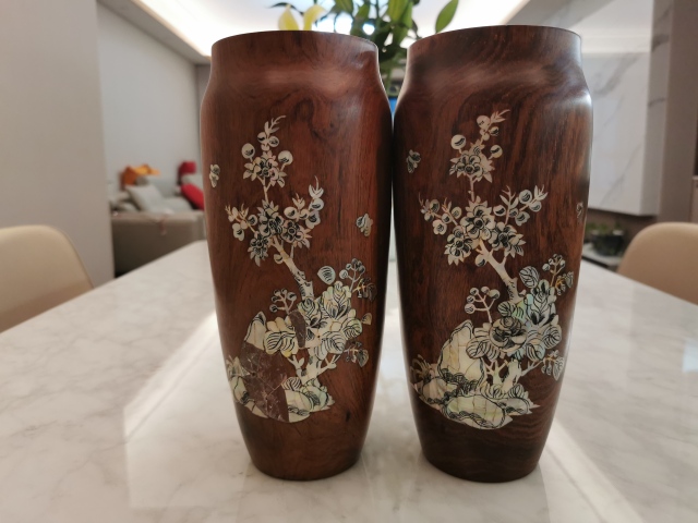 黃花梨/花瓶（一對）拍賣，當前價格4200元