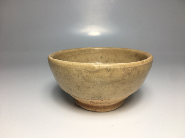 古玩陶瓷(越窯)青釉杯拍賣,當前價格999元