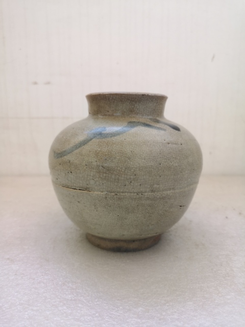 古玩陶瓷清早期青花罐拍賣,當(dāng)前價(jià)格580元