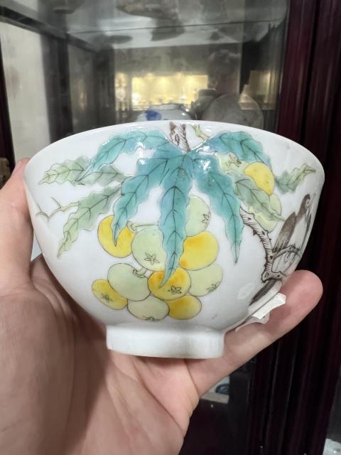 古玩陶瓷【民窯精品·細(xì)路】·粉彩花鳥紋內(nèi)松石綠蓮子碗拍賣，當(dāng)前價格10000元