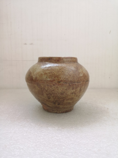 古玩陶瓷黃釉罐拍賣,當前價格750元