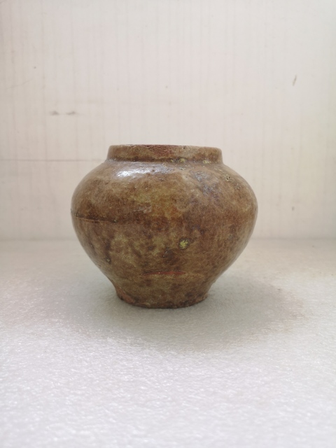 古玩陶瓷黃釉罐拍賣,當前價格750元
