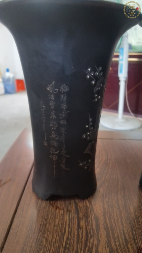 古玩陶瓷80.90年代紫砂刻畫梅花詩文花觚拍賣,當前價格600元