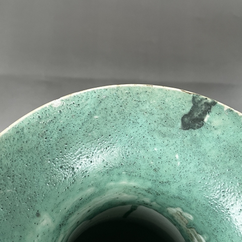 古玩陶瓷粉彩團鳳花卉紋花觚拍賣，當前價格6000元