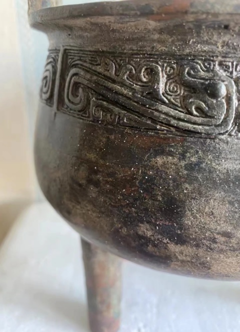 古玩銅器鼎式爐拍賣,當(dāng)前價(jià)格68900元