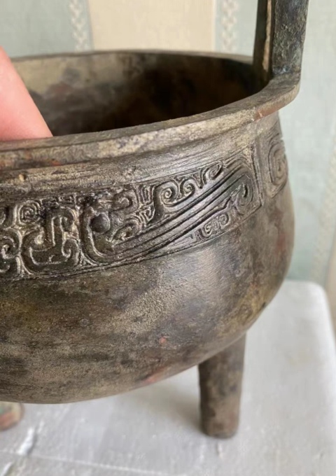 古玩銅器鼎式爐拍賣,當(dāng)前價(jià)格68900元