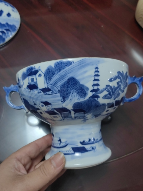 古玩陶瓷乾隆樓臺亭閣山水紋青花高足暖鍋拍賣,當前價格35000元