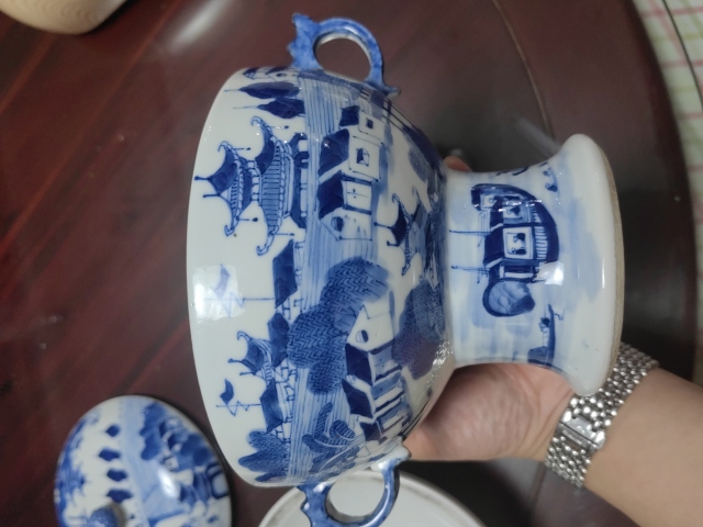 古玩陶瓷乾隆樓臺亭閣山水紋青花高足暖鍋拍賣,當前價格35000元