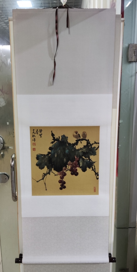 古玩字畫手工精裱河南名家張建秋 葡萄雙鳥拍賣，當前價格988元