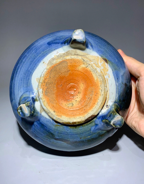 古玩陶瓷精品明代霽藍釉三足香爐拍賣,當前價格6888元