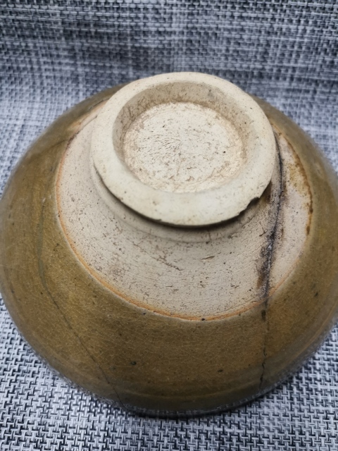 古玩陶瓷元代，鈞窯黃釉大碗拍賣，當前價格3333元