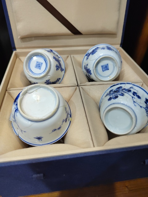 古玩陶瓷(放漏)清康熙花卉紋青花杯四只拍賣,當前價格666元