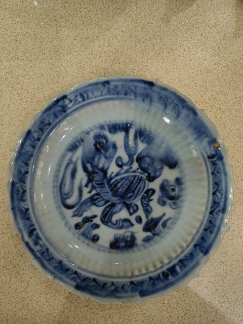 古玩陶瓷明早期青花麒麟望月花口盤拍賣,當前價格12000元