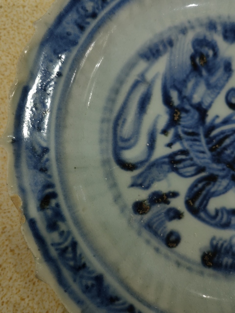 古玩陶瓷明早期青花麒麟望月花口盤拍賣,當前價格12000元