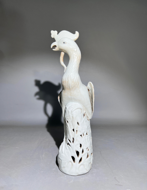 古玩陶瓷(底款金萬福造)白釉鳳凰牡丹花紋擺件拍賣,當(dāng)前價(jià)格3888元