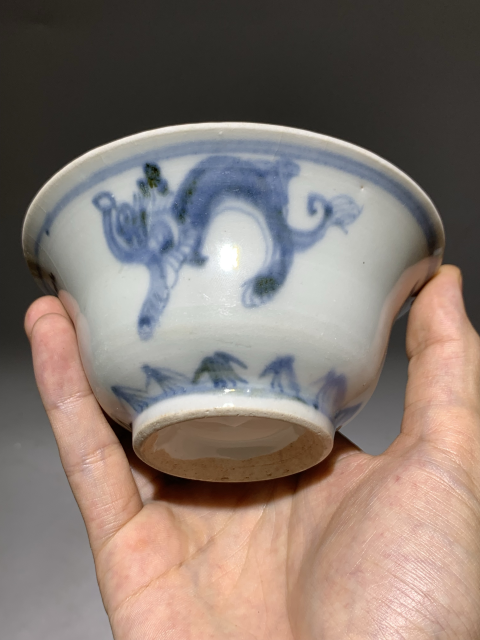 古玩陶瓷明末清初青花瑞獸佛八寶蓮花碗拍賣，當前價格888元