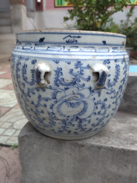 古玩陶瓷青花纏枝紋粥罐拍賣,當前價格99元