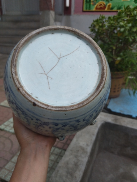 古玩陶瓷青花纏枝紋粥罐拍賣,當前價格99元