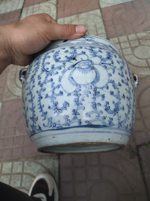 古玩陶瓷青花纏枝紋粥罐拍賣,當前價格99元