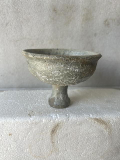 古玩陶瓷明代 龍泉窯 青釉高足杯拍賣,當前價格188元
