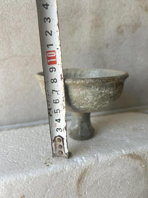 古玩陶瓷明代 龍泉窯 青釉高足杯拍賣,當前價格188元
