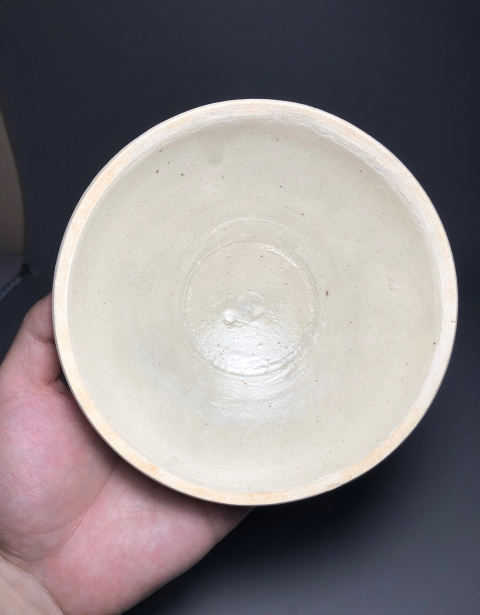 古玩陶瓷(宋代)影青釉芒口碗(釉水不錯)拍賣,當前價格1288元