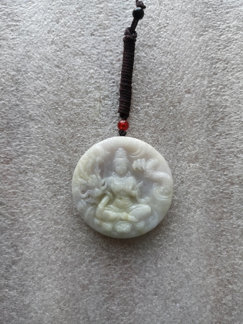 古玩玉器天然翡翠雕“御龍觀音”掛牌拍賣,當前價格680元